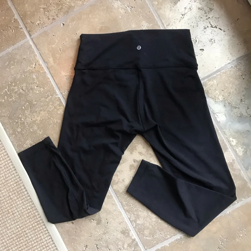 lululemon athletica Black High-Rise Leggings